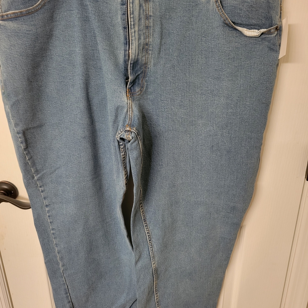 B + T Essentials Light Blue Relaxed Men Jeans 48x30 NWT